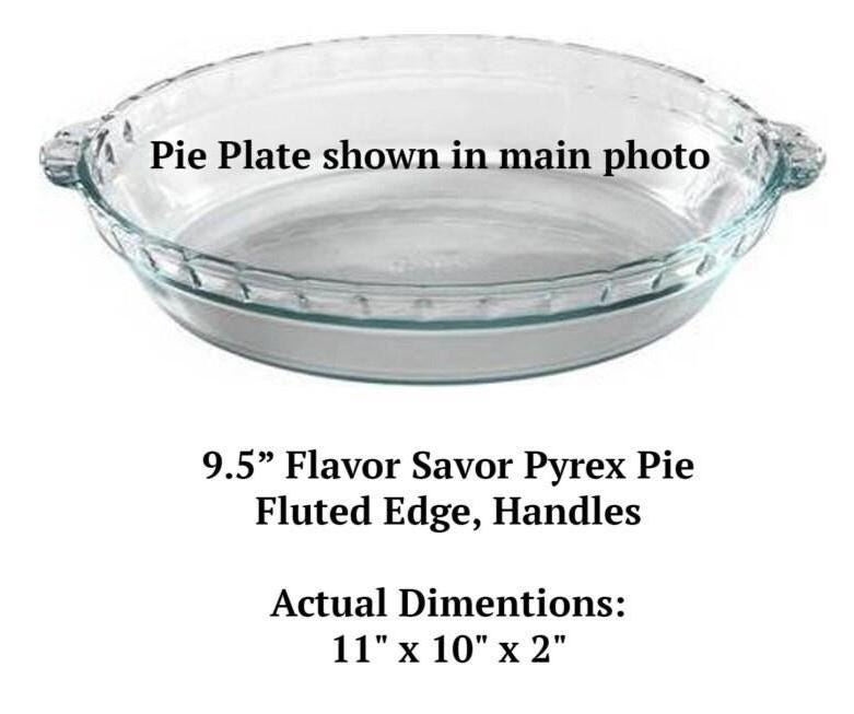 Personalized Traditional Monogram Pie Plate – Custom Engraved 9.5” Deep Dish Pie Dish Gift