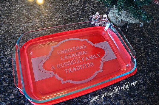 Personalized “Head Baker” Engraved 9x13 Casserole Dish with Red Lid – Custom Kitchen Bakeware Gift