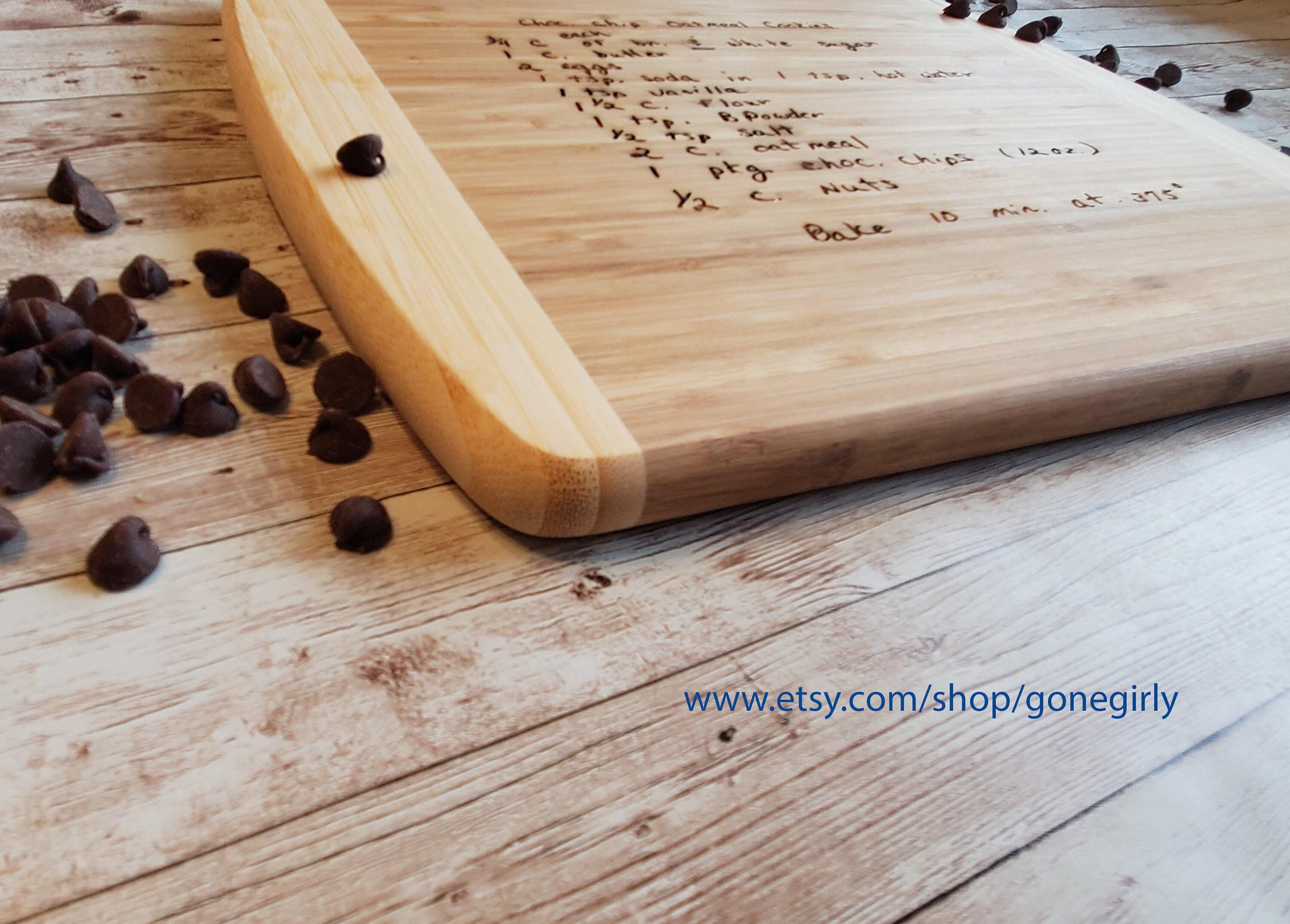 Handwritten Recipe Deluxe Cutting Board – Personalized Bamboo Board Keepsake – Custom Engraved Family Recipe Gift – Memorial Kitchen Gift