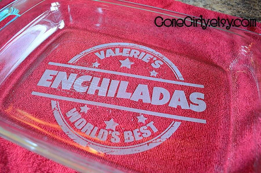 World’s Best Engraved 9x13 Casserole Dish with Red Lid – Personalized Name and Recipe Bakeware Gift