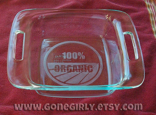 100% Organic 8x8 Engraved Casserole Dish – Personalized Natural Living Bakeware – Healthy Kitchen Gift with Optional Lid