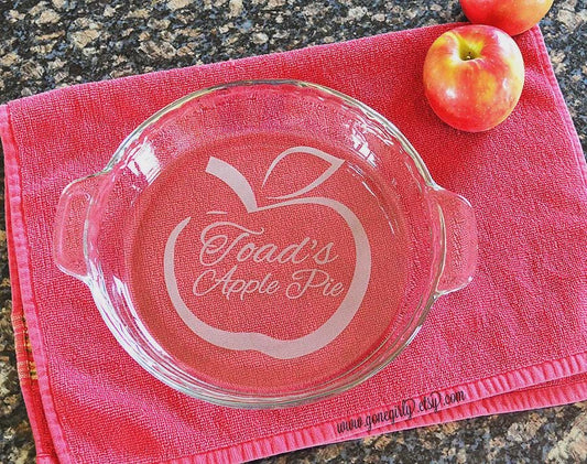 Apple Pie Engraved Pie Plate | Personalized 9.5” Deep Dish Glass Pie Dish | Custom Name or Wording | Gift for Bakers