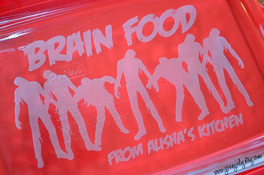 Zombie Brain Food Engraved 7x11 Casserole Dish – Funny Halloween or Horror Fan Bakeware Gift