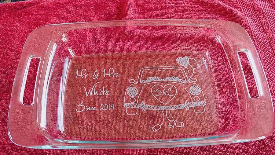 Newlywed Wedding Car Engraved 7x11 Casserole Dish – Personalized Gift for Couples or Weddings