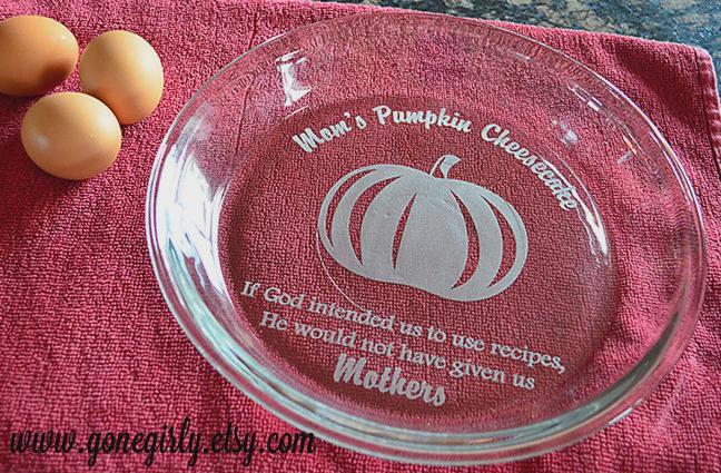 Custom Engraved Quiche Dish - Personalized Glass Pie Plate