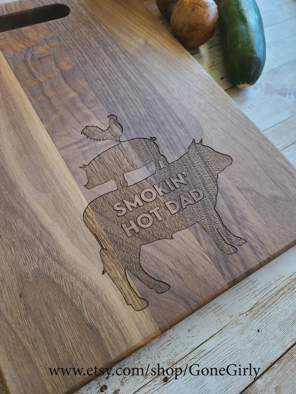 Smokin’ Hot Dad Cutting Board – Custom Engraved Bamboo BBQ Board – Personalized Gift for Grill Masters, Fathers & BBQ Lovers