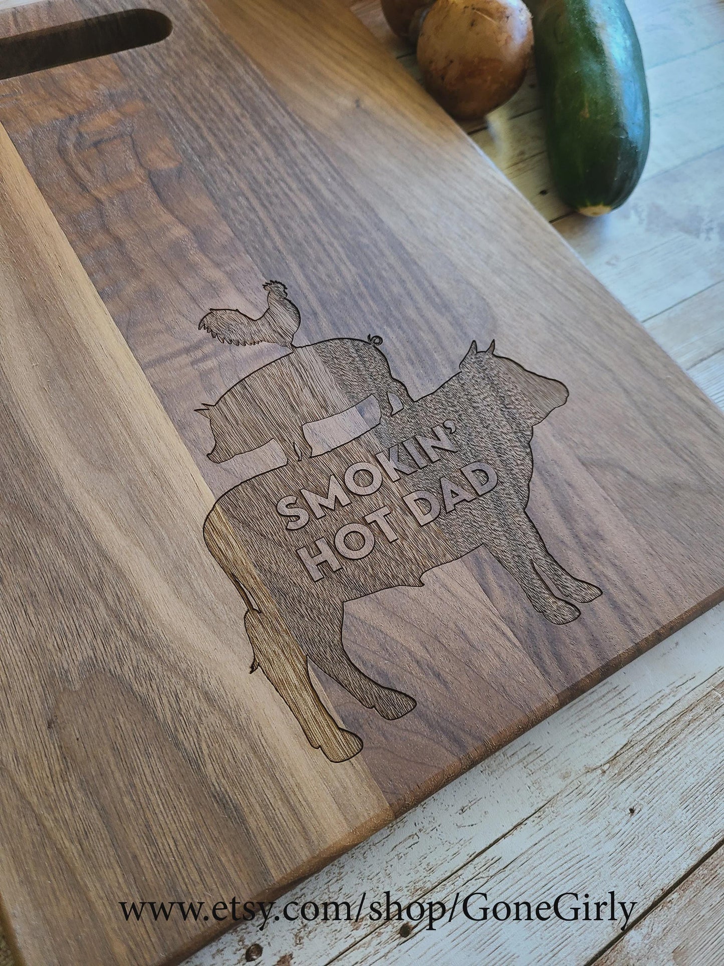 Smokin’ Hot Dad Cutting Board – Custom Engraved Bamboo BBQ Board – Personalized Gift for Grill Masters, Fathers & BBQ Lovers
