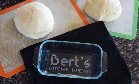 Personalized Glass Bread Loaf Pan – Custom Engraved Baking Dish – Unique Kitchen Gift