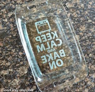 Ironic Backwards “Keep Calm and Bake On” Engraved 7x11 Casserole Dish – Funny Personalized Kitchen Gift